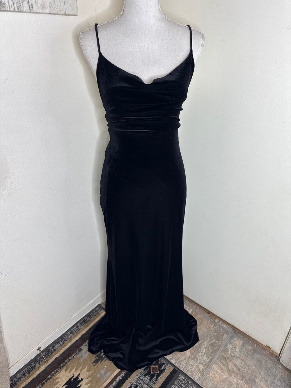 Lulus Perfectly Classy Black Velvet Cowl Neck Strappy Maxi Dress Gown Sz S
